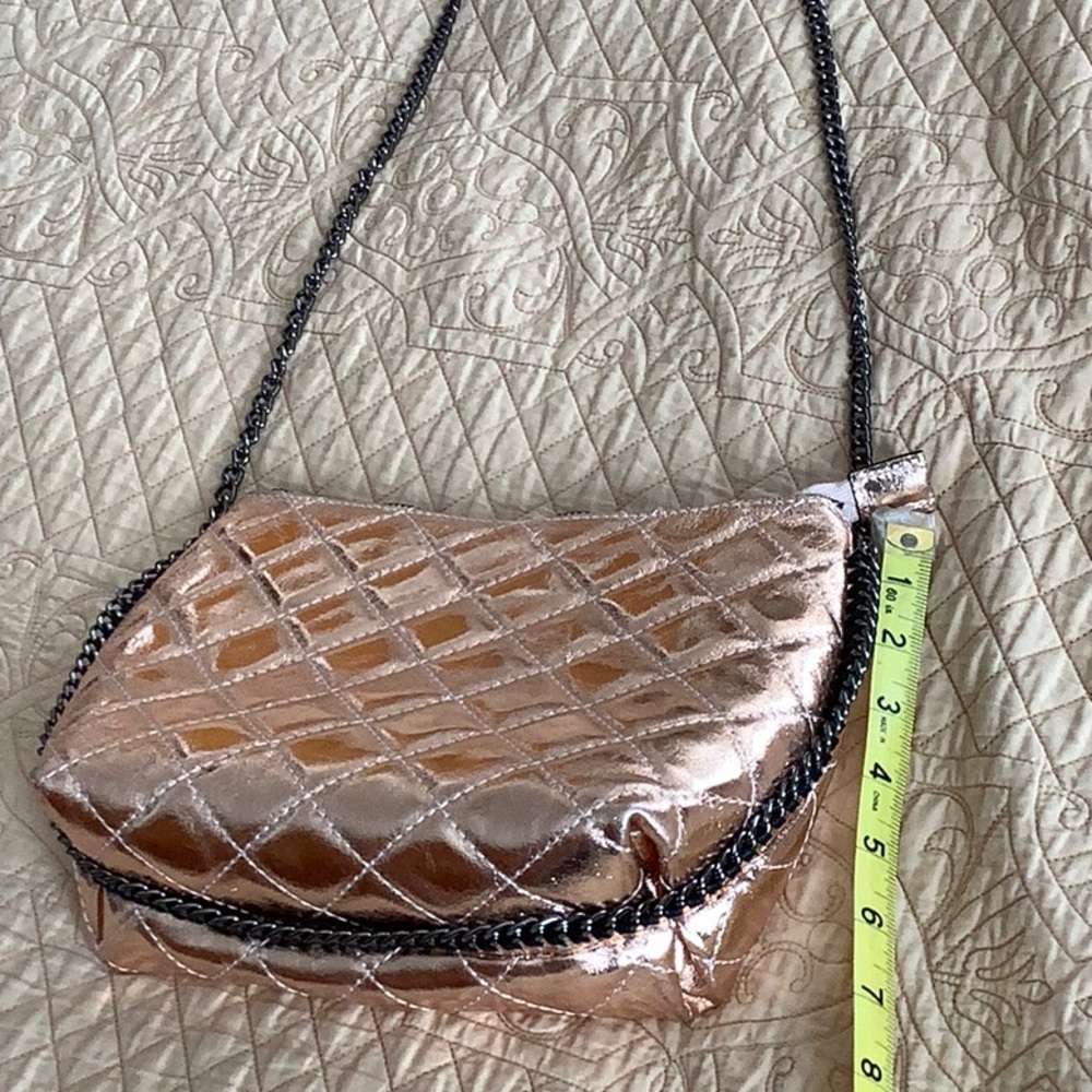Borse in Pelle - Quilted Leather Crossbody Evening Bag - Blush Metallic color. - Picture 7 of 8